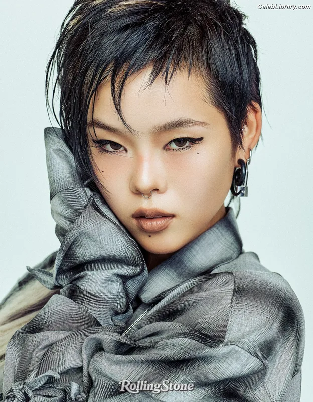 XG (Kpop) photo 7 of 3042