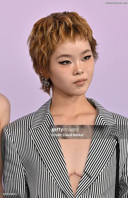 XG (Kpop) photo 24 of 3042