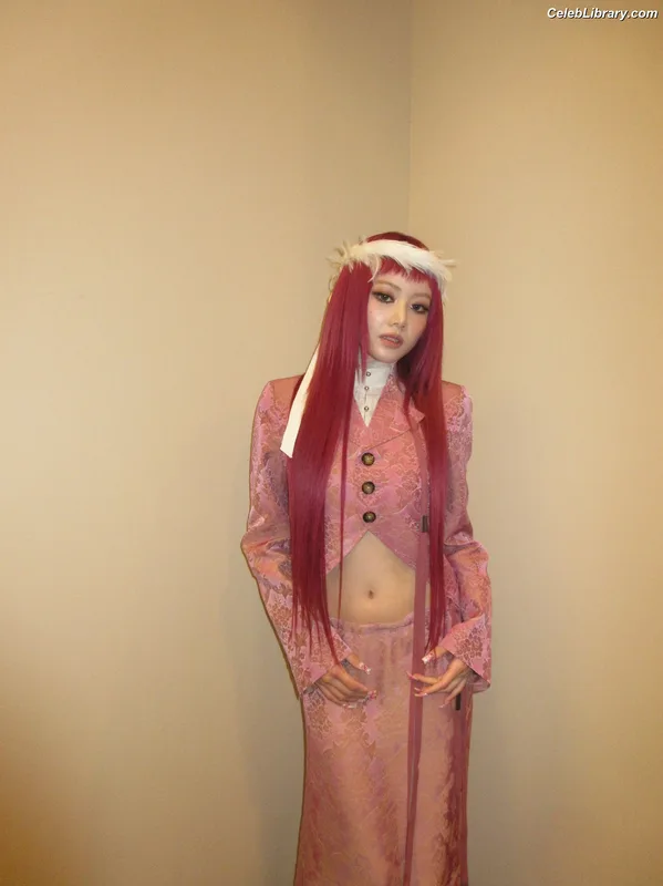 XG (Kpop) photo 3 of 3042