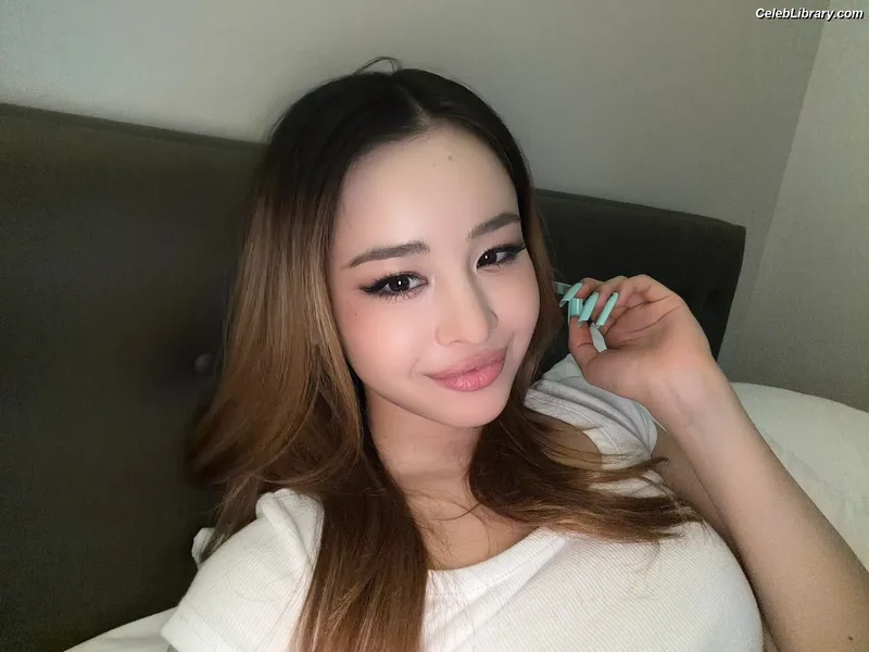 XG (Kpop) photo 4 of 3042