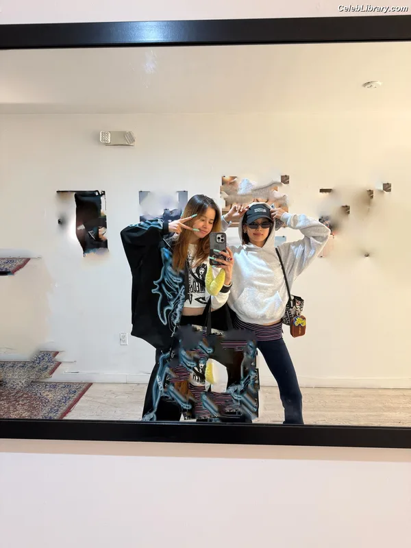 XG (Kpop) photo 9 of 3042