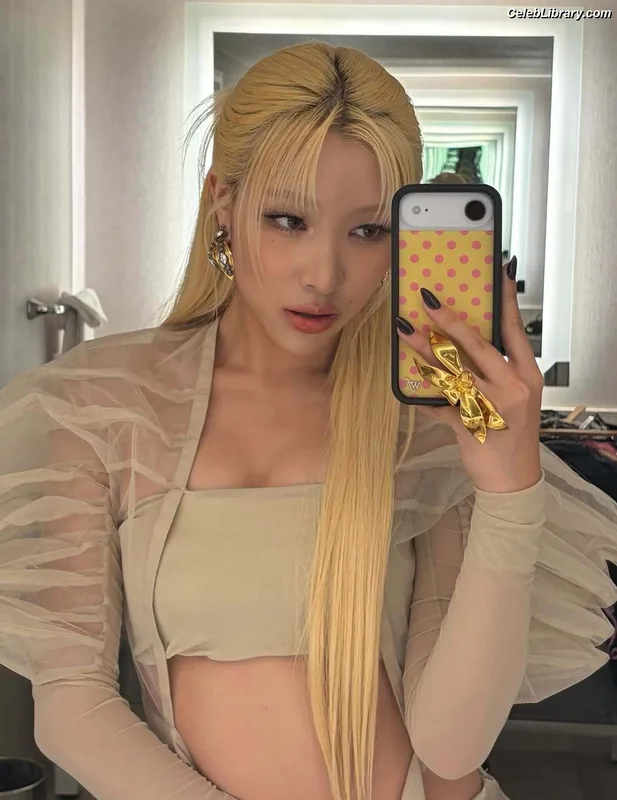 XG (Kpop) photo 6 of 3042