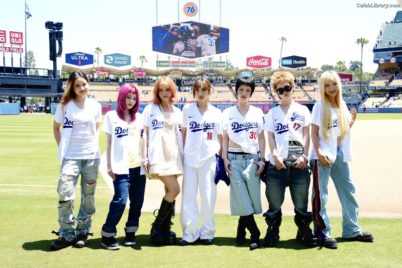 XG (Kpop) photo 12 of 3042