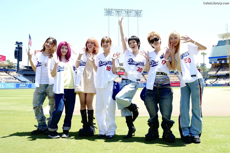 XG (Kpop) photo 13 of 3042