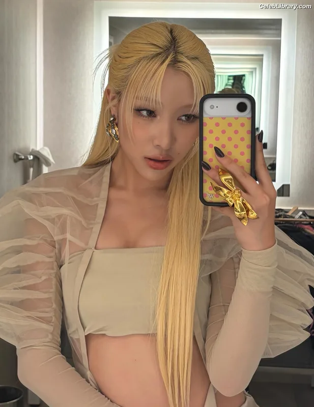 XG (Kpop) photo 18 of 3042
