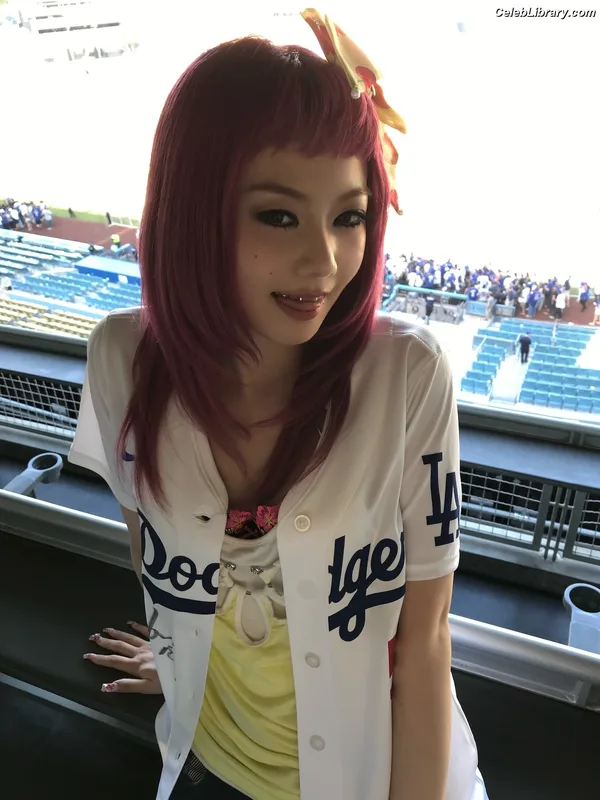 XG (Kpop) photo 6 of 3042
