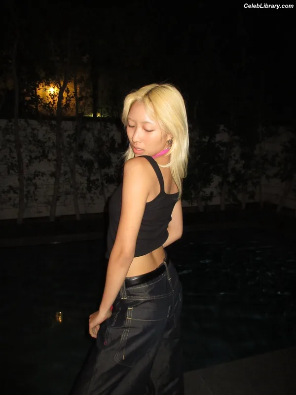 XG (Kpop) photo 19 of 3042