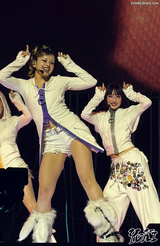 XG (Kpop) photo 16 of 3042