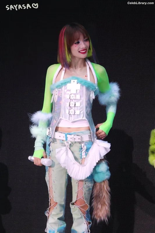 XG (Kpop) photo 23 of 3042