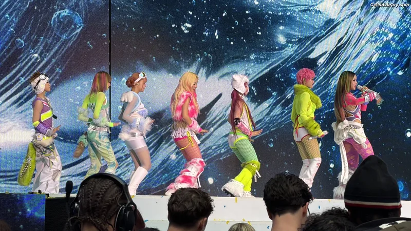 XG (Kpop) photo 2 of 3042