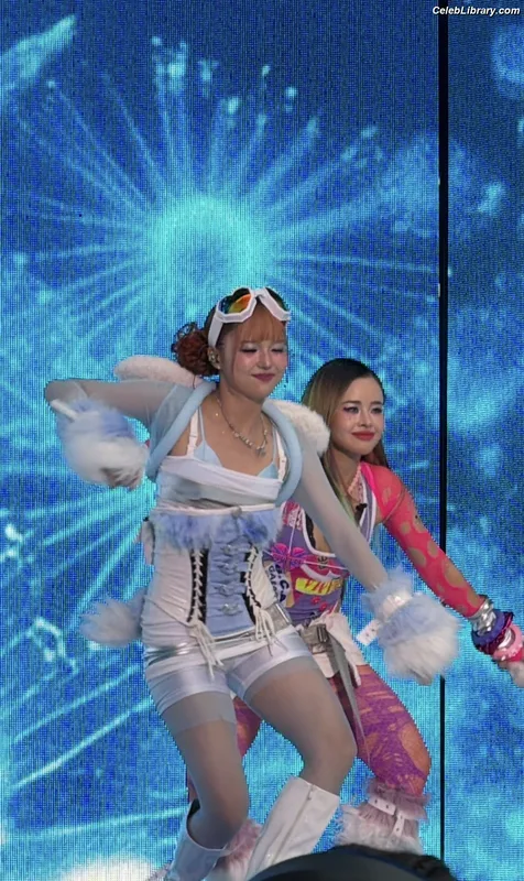 XG (Kpop) photo 24 of 3042