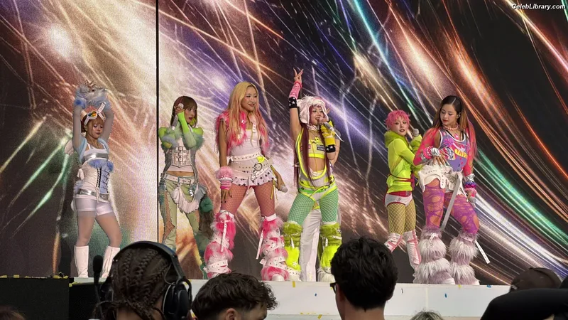 XG (Kpop) photo 2 of 3042