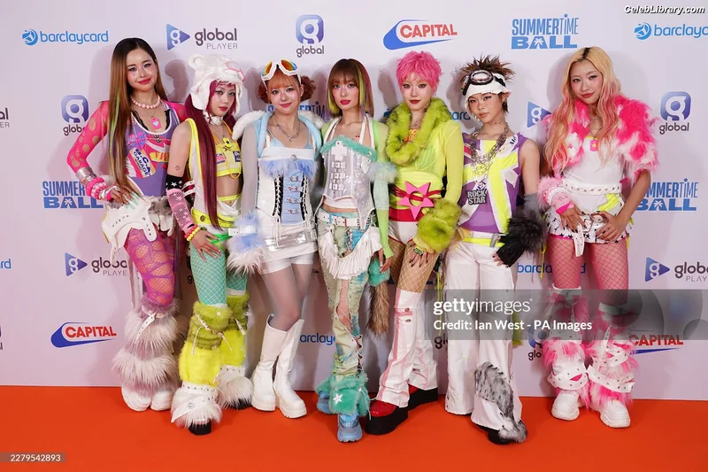 XG (Kpop) photo 15 of 3042