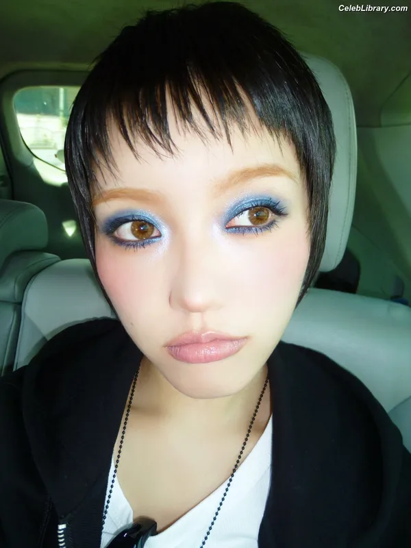 XG (Kpop) photo 19 of 3042