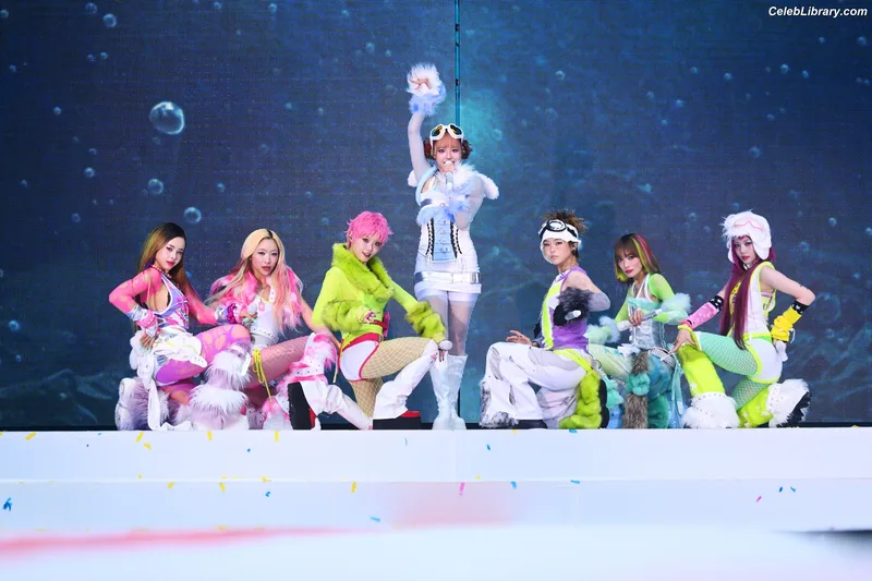 XG (Kpop) photo 22 of 3042