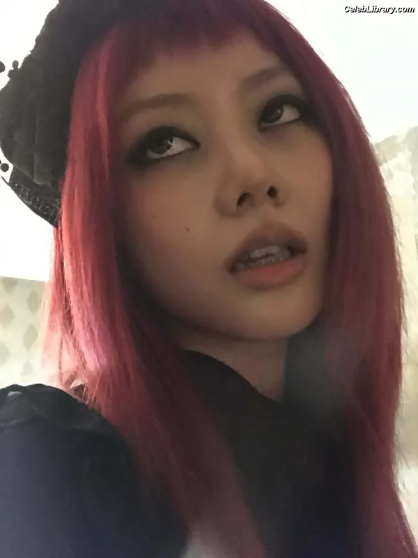 XG (Kpop) photo 6 of 3042