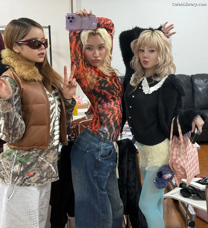 XG (Kpop) photo 20 of 3042