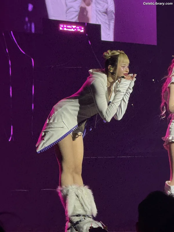 XG (Kpop) photo 10 of 3042