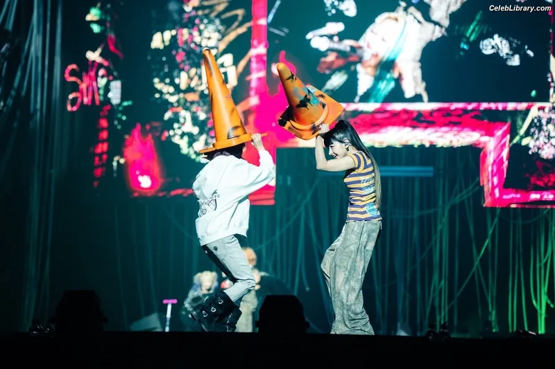 XG (Kpop) photo 9 of 3042