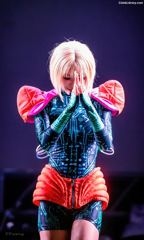 XG (Kpop) photo 2 of 3042