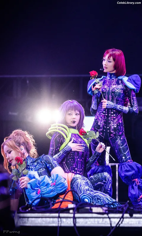 XG (Kpop) photo 13 of 3042