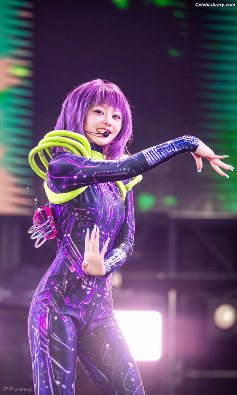 XG (Kpop) photo 17 of 3042