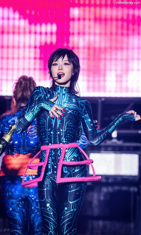 XG (Kpop) photo 7 of 3042