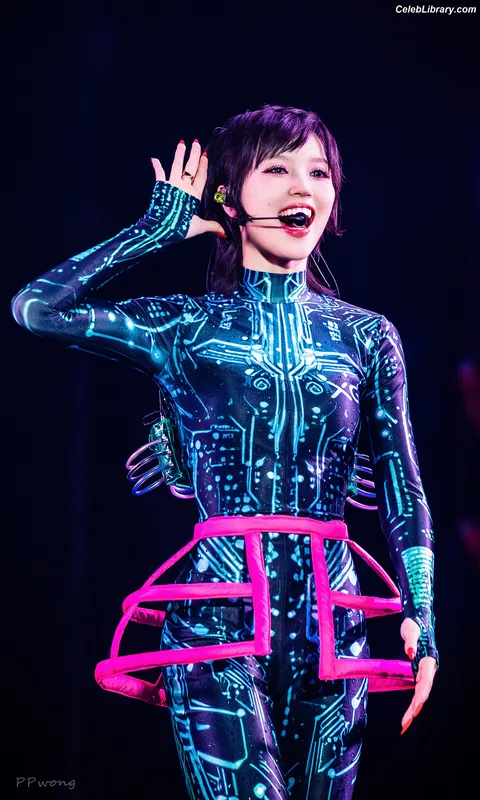 XG (Kpop) photo 8 of 3042