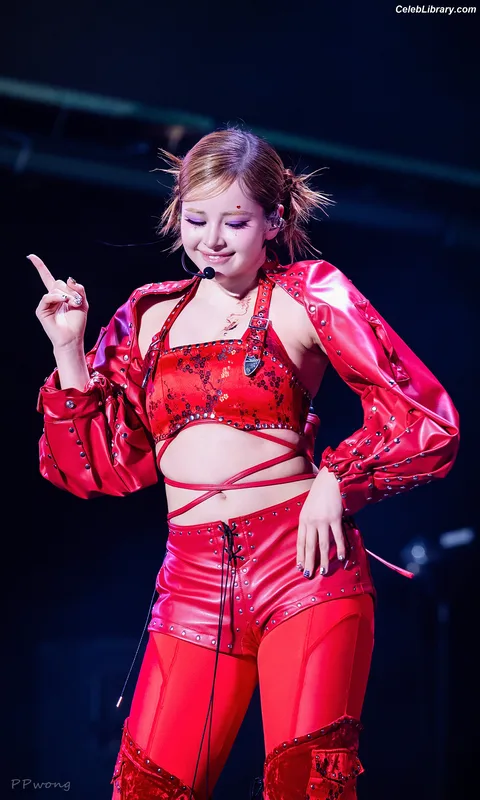 XG (Kpop) photo 21 of 3042