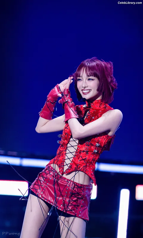 XG (Kpop) photo 17 of 3042