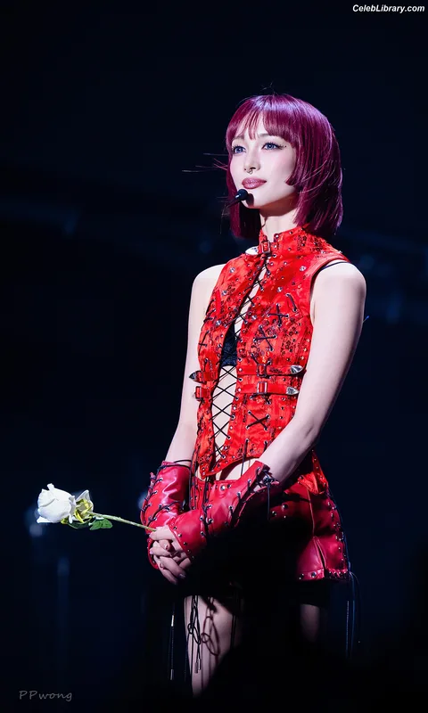 XG (Kpop) photo 20 of 3042