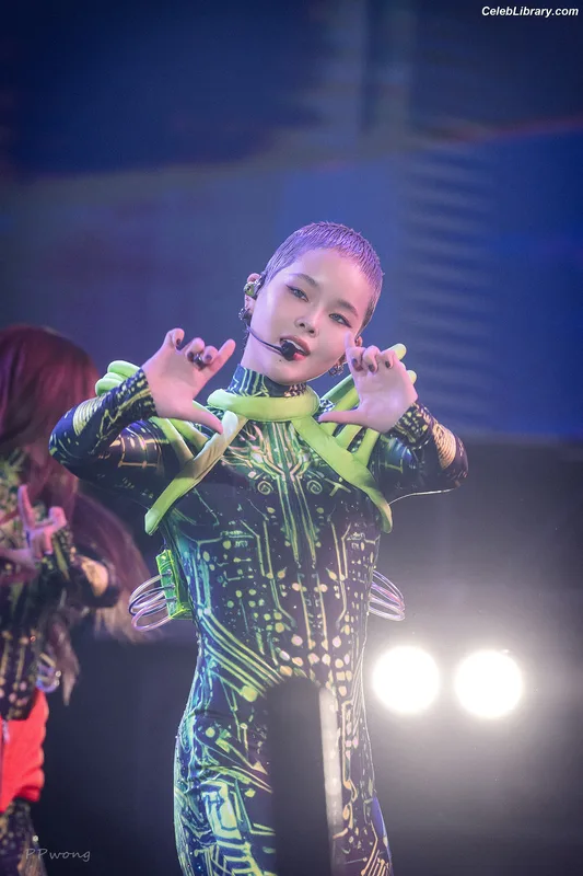 XG (Kpop) photo 4 of 3042