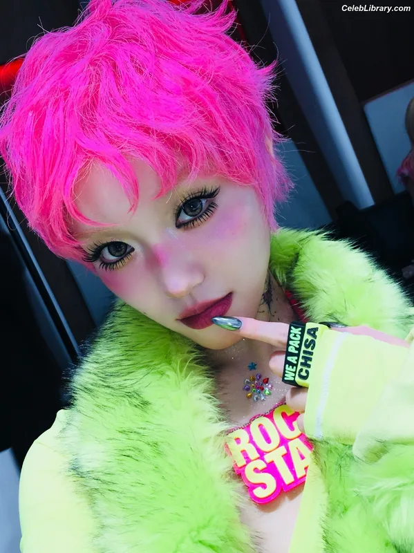 XG (Kpop) photo 7 of 3042