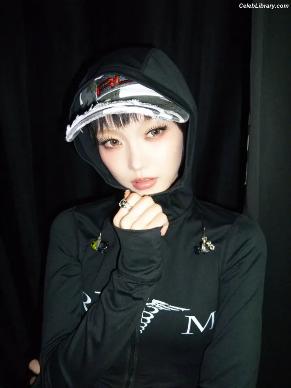 XG (Kpop) photo 14 of 3042