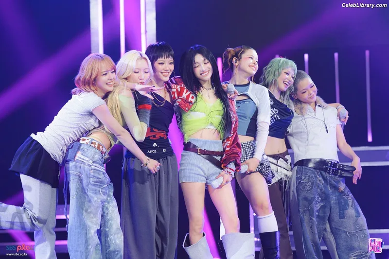 XG (Kpop) photo 15 of 3042