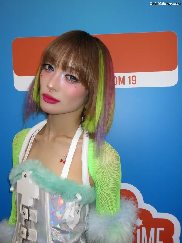 XG (Kpop) photo 13 of 3042