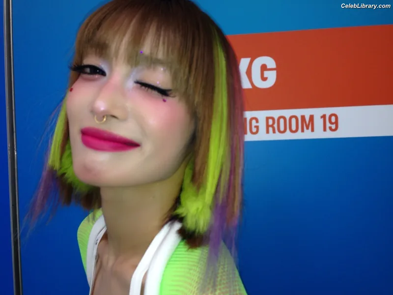 XG (Kpop) photo 18 of 3042