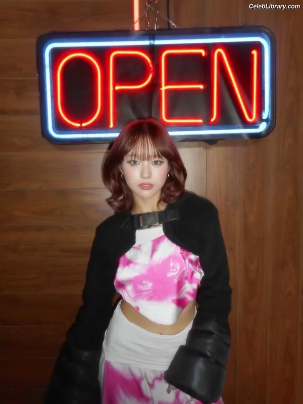XG (Kpop) photo 15 of 3042