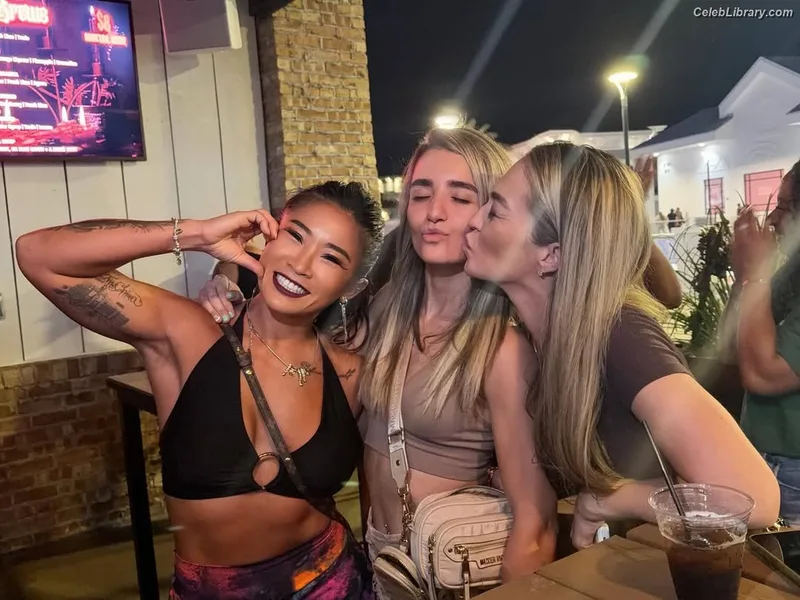 Xia Brookside photo 22 of 279