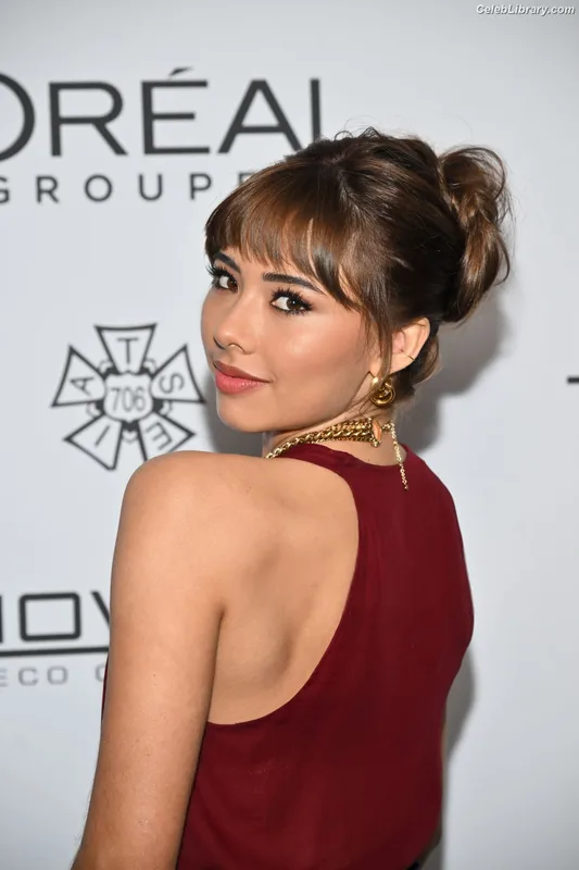 Xochitl Gomez photo 2 of 1688