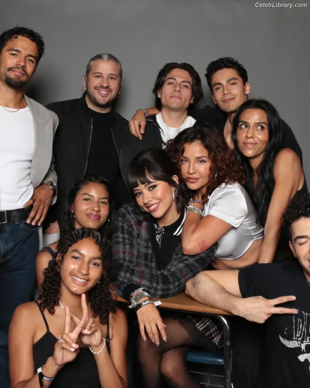 Xochitl Gomez photo 1 of 1688