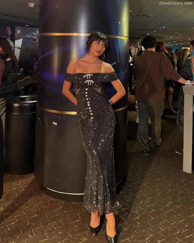 Xochitl Gomez photo 2 of 1688