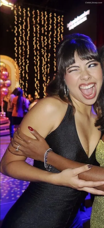 Xochitl Gomez photo 2 of 1688