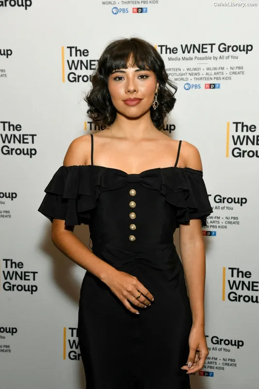 Xochitl Gomez photo 8 of 1688