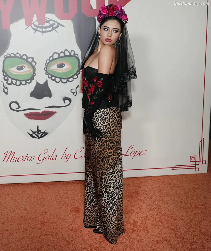 Xochitl Gomez photo 16 of 1688