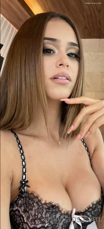 Yanet Garcia photo 14 of 970