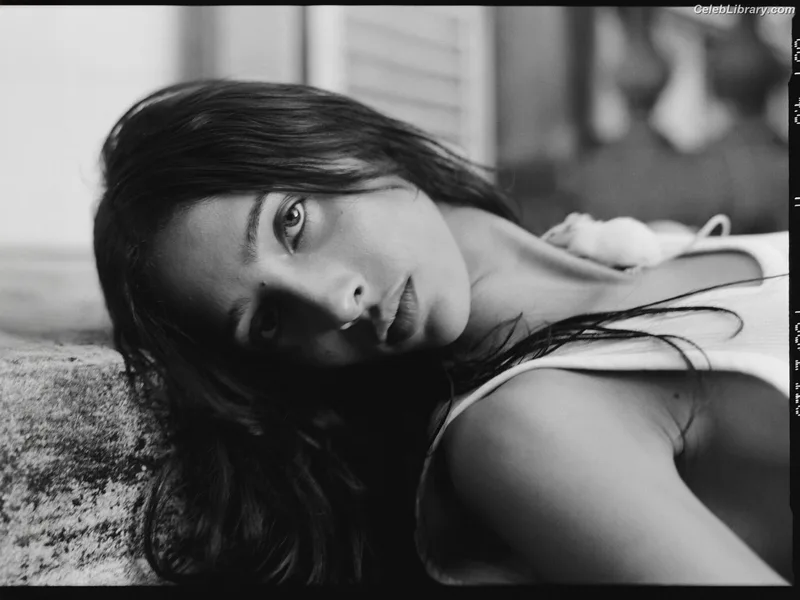 Yasmin Wijnaldum photo 19 of 70