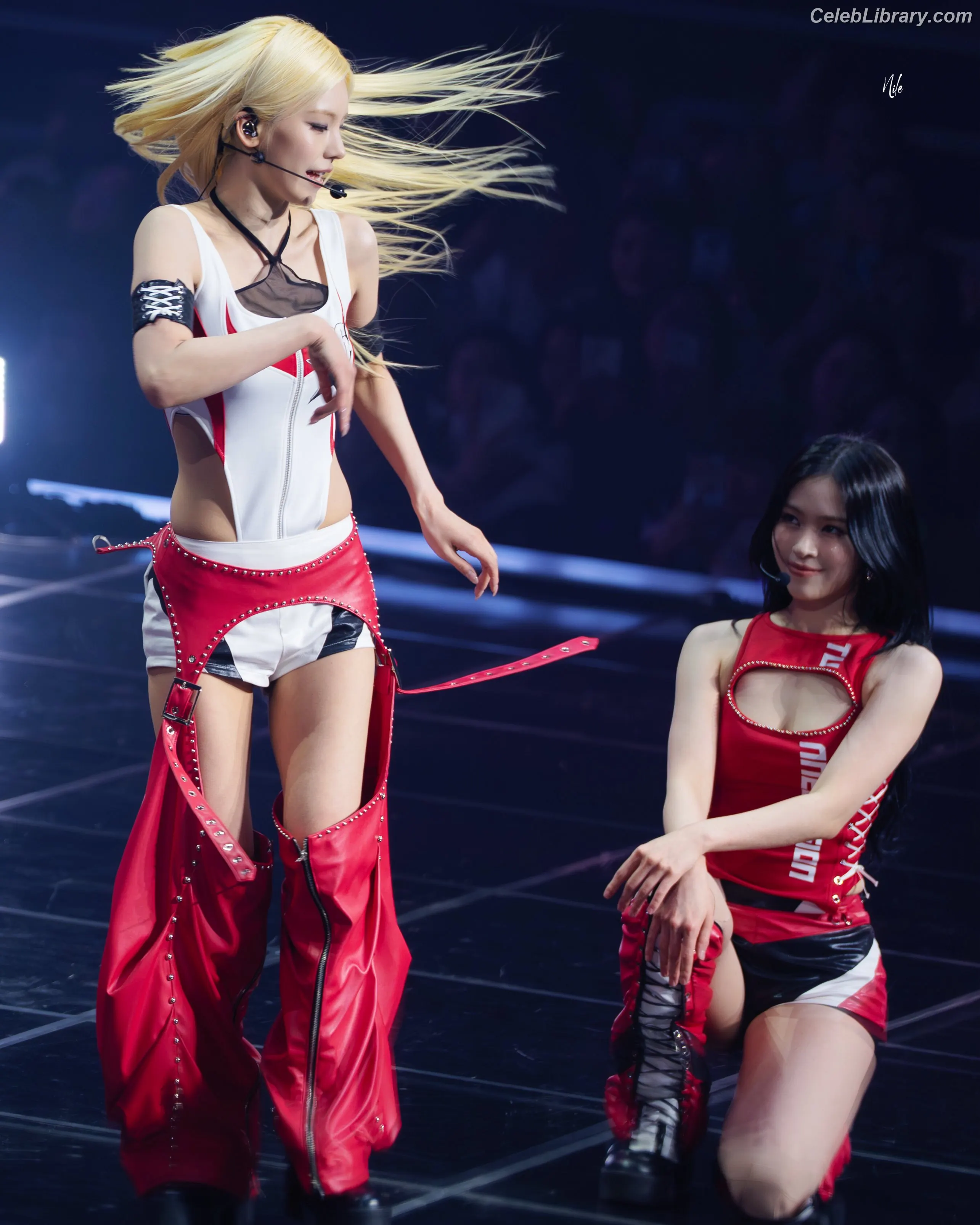 Yeji - ITZY (예지, Hwang Ye-ji) photo 7 of 1034