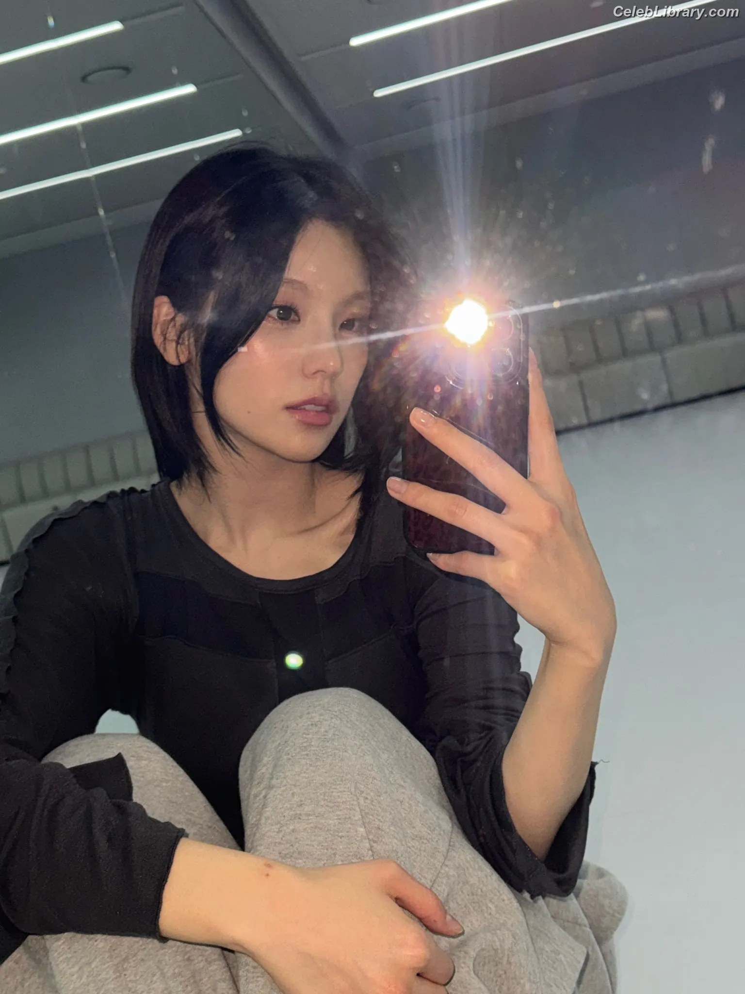 Yeji - ITZY (예지, Hwang Ye-ji) photo 7 of 1034