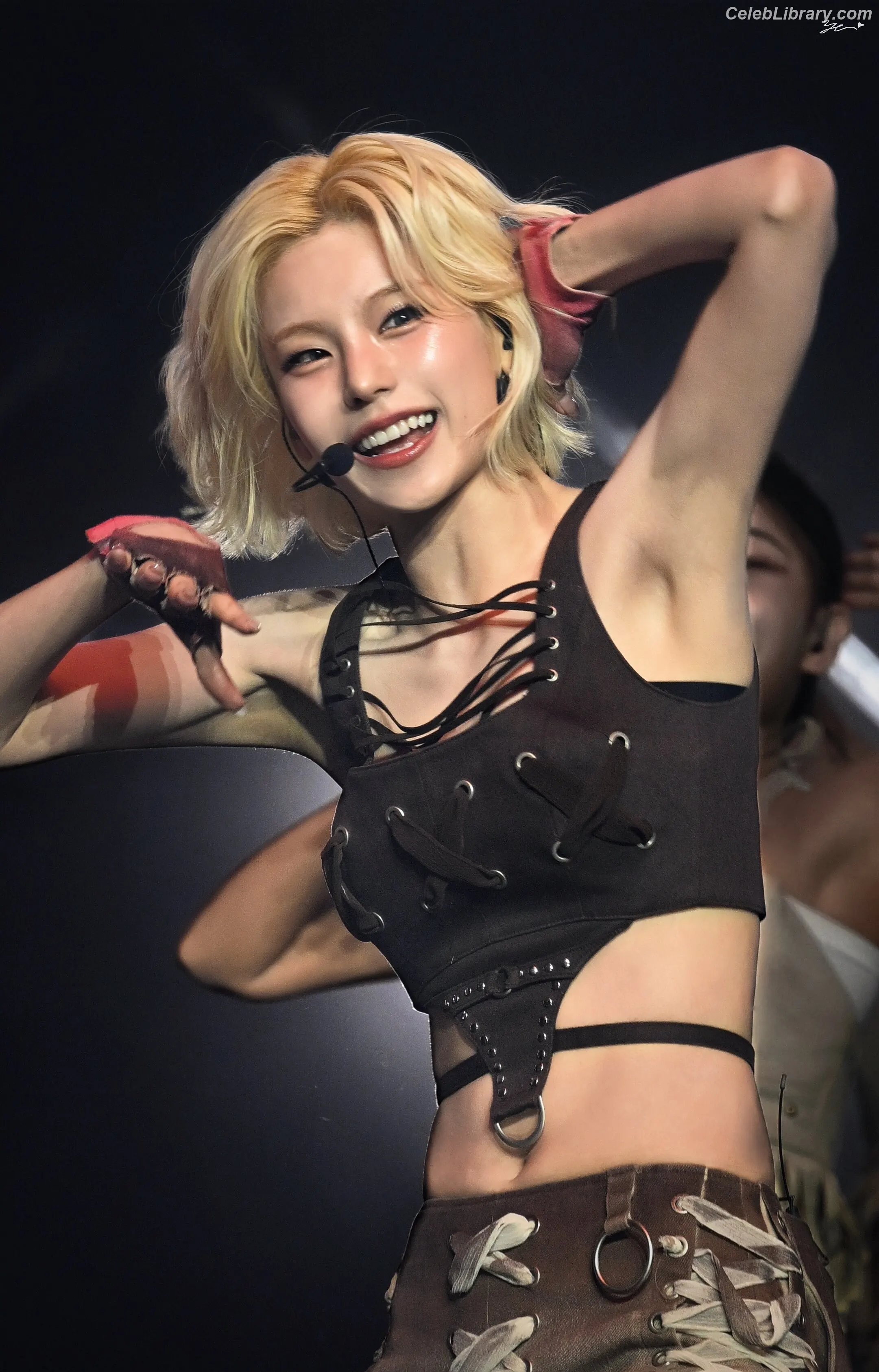 Yeji - ITZY (예지, Hwang Ye-ji) photo 22 of 1034